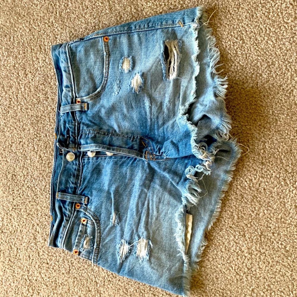 A&F cutoff jean shorts